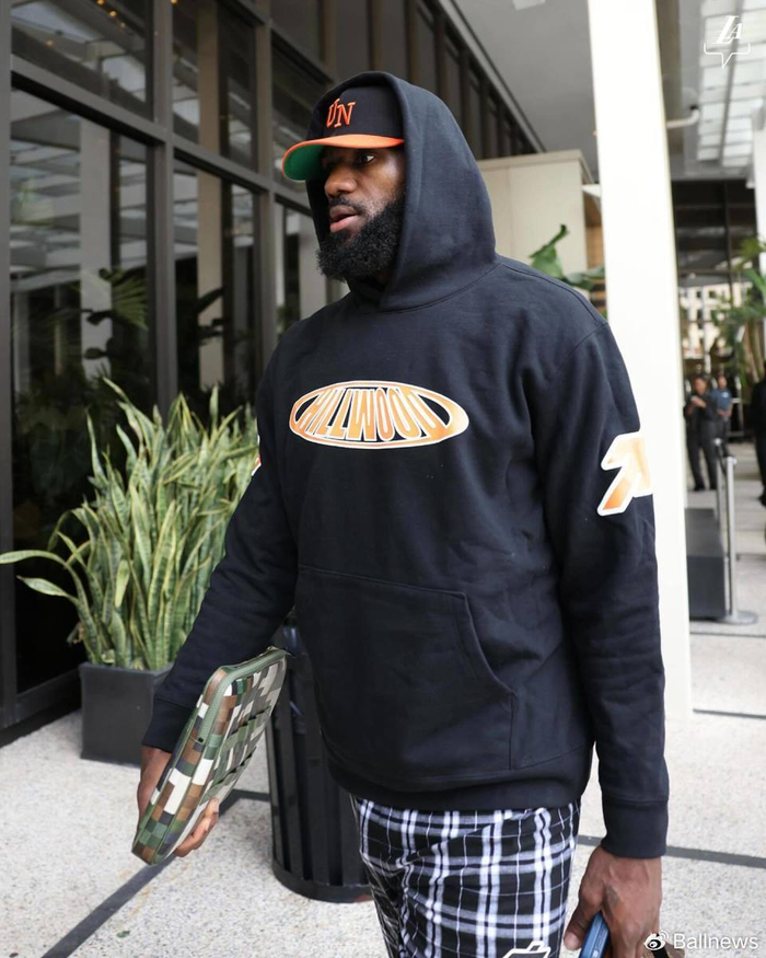 爱游戏-洛里昂vs巴黎圣日耳曼直播